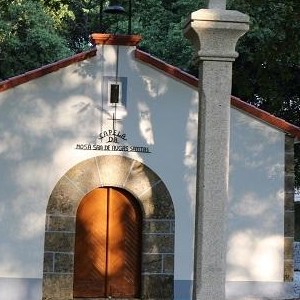 Capela e cruceiro Auga Santas (Céltigos)