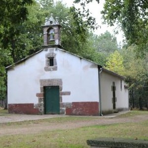 Capela e fonte San Nicolao