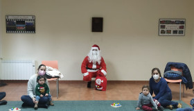 A visita de Papá Noel aos nenos e nenas de Preescolar na Casa e das Casas Niño abre a programación de Nadal de Frades