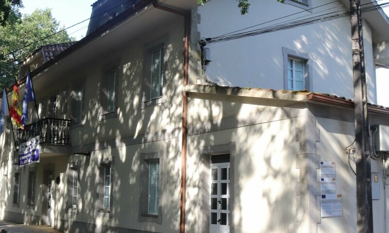 Frades aproba os orzamentos para 2026, que medran ata os 2,66 millóns de euros e priorizan os investimentos en educación e sanidade