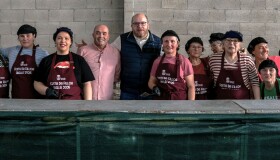 A XII Festa da Filloa de Abellá foi un gran éxito de participación e repartiu máis de 400 menús de filloas, caldo, rixóns e lacón