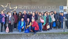Unha trintena de veciños e veciñas participan nas saídas ao Hotel Balneario Compostela organizadas polo Concello de Frades