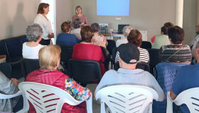 Gran participación veciñal na charla sobre tensión arterial celebrada en Abellá