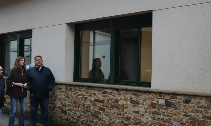 A Xunta impulsa con case 118.000 euros a mellora da eficiencia enerxética no edificio multiúsos de Frades