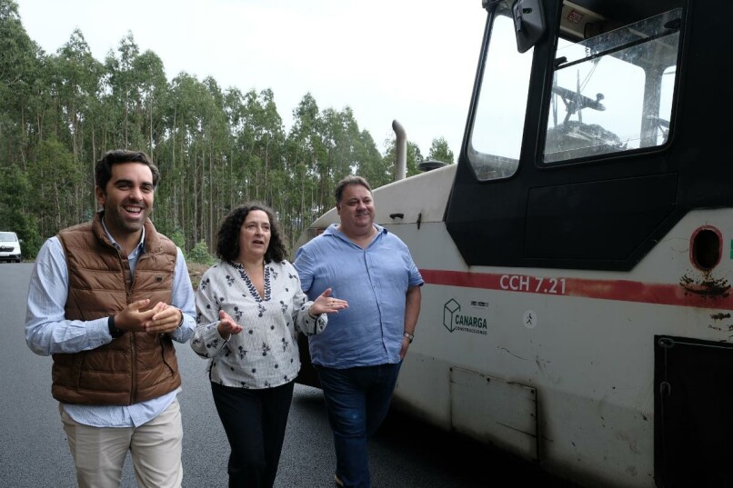 Os Concellos de Frades e Oroso invisten 95.000 euros no aglomerado da estrada de O Fontelo (Aiazo)- A Igrexa (San Román de Pasarelos)