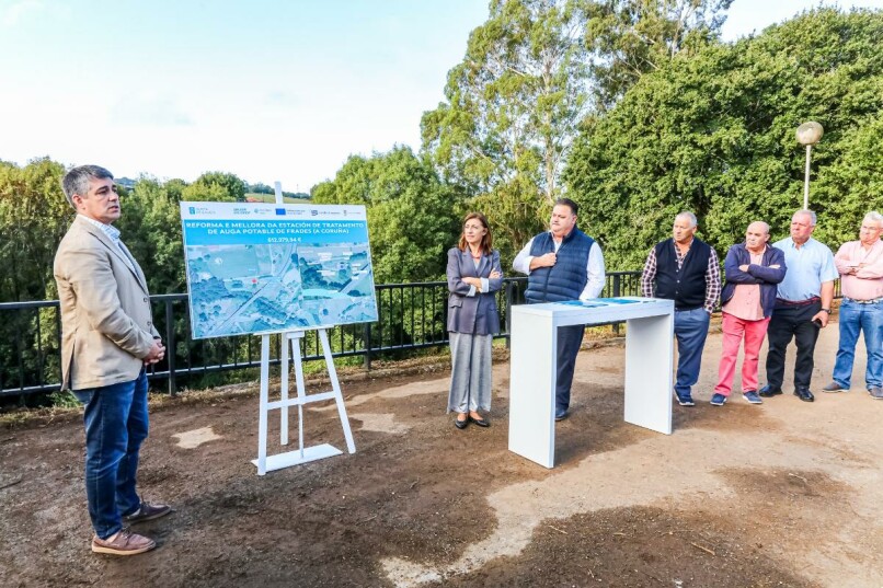 A Xunta e o Concello asinan o convenio para a reforma e mellora da estación de tratamento de auga potable de Frades, orzamentada en 612.000 € e que estará operativa para o verán de 2027